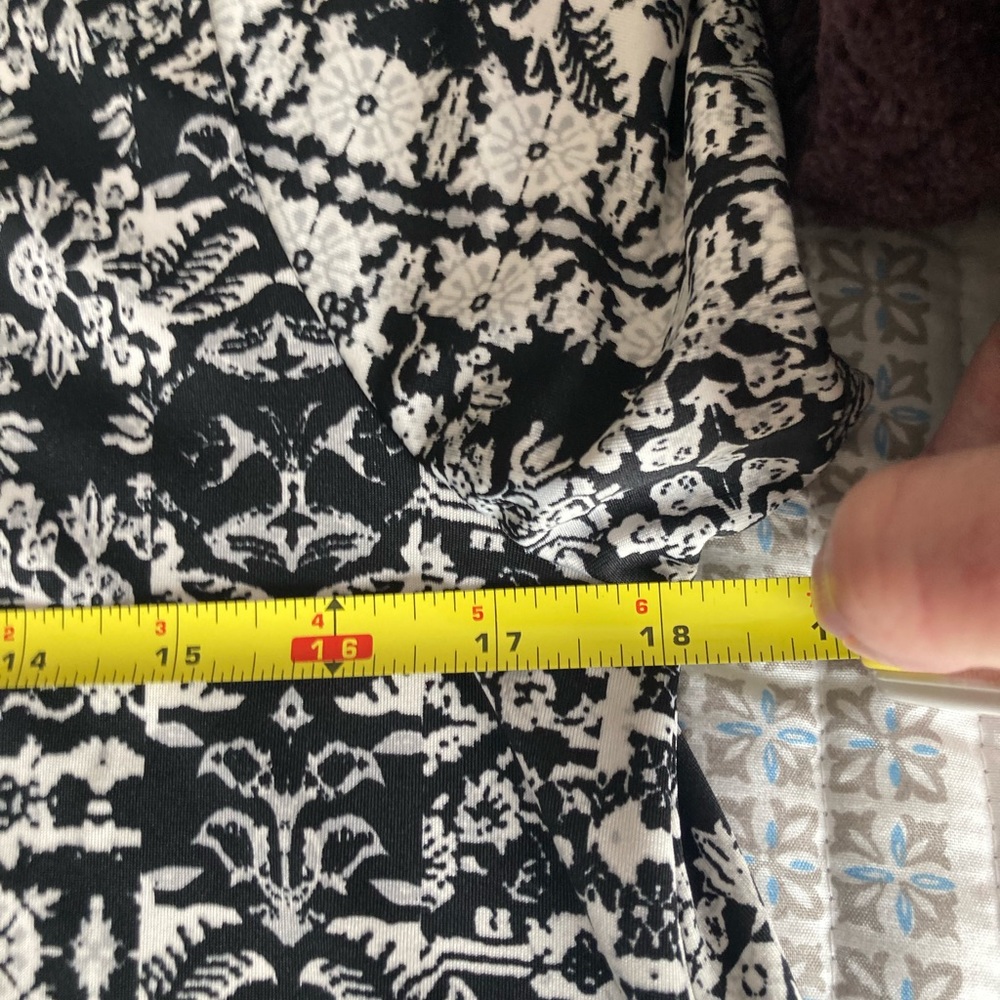 NWT Med Honey and lace tee flare dress - Picture 5 of 6